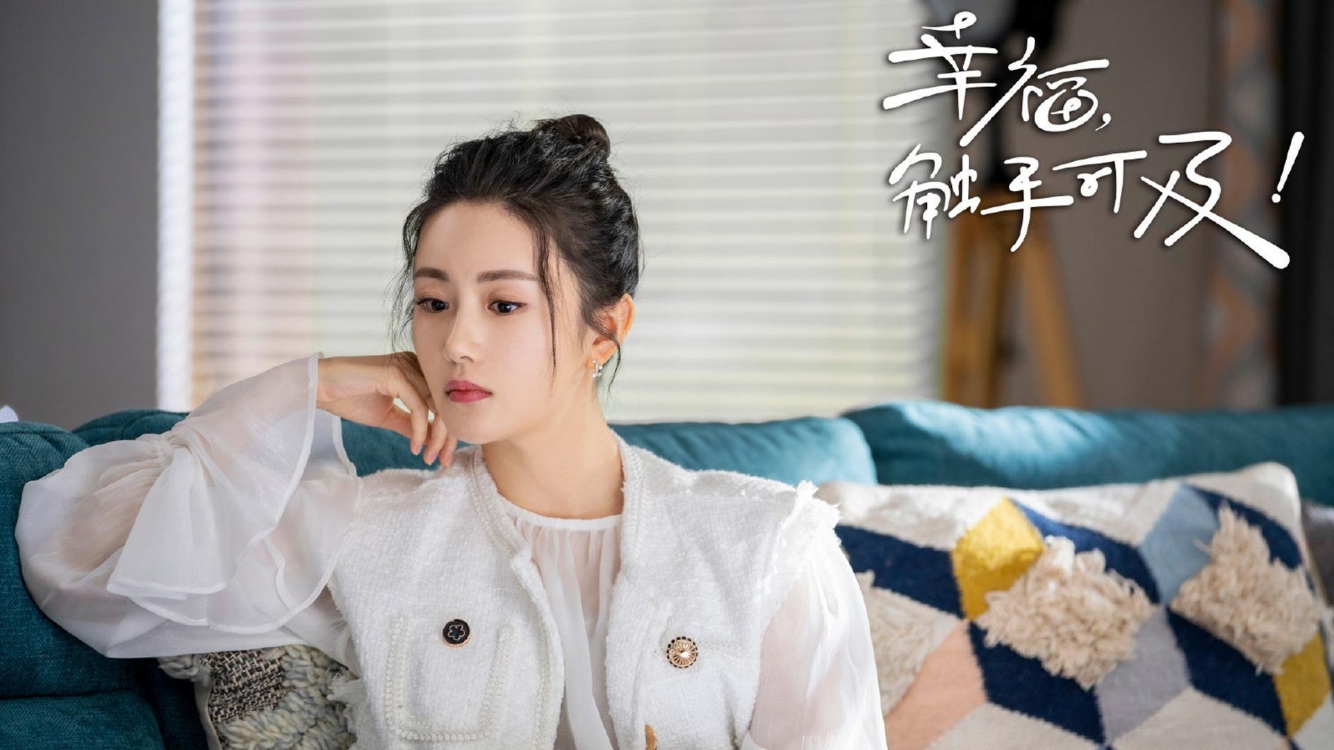 “激烈碰撞:瞬间的火光与惊心瞬间”,激烈碰撞的近义词